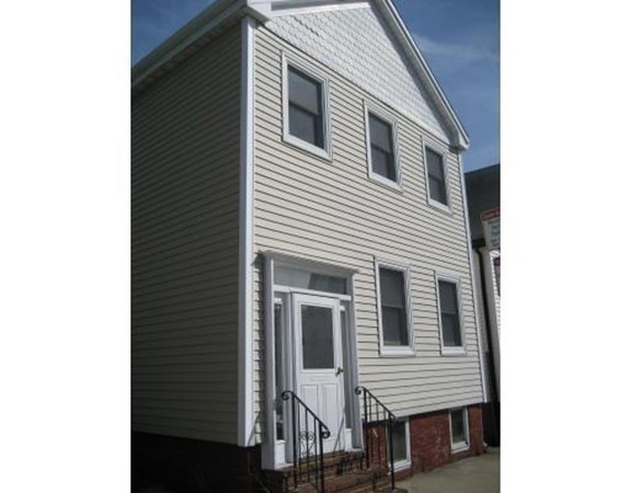 136 O St unit 2, Boston, MA 02127 - photo 1