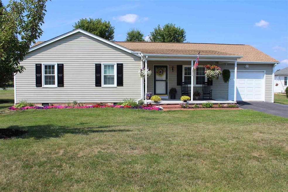 32 Herlock Rd, Staunton, VA 24401 - photo 1