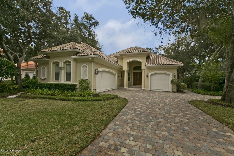 Exterior_Front