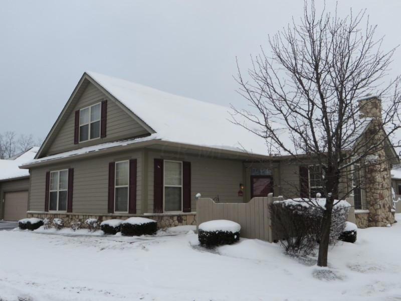 01 2261 William T Circle