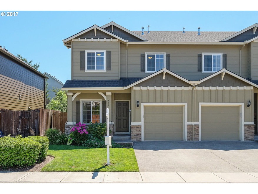 887 NW 2nd Ave, Canby, OR 97013 - photo 1