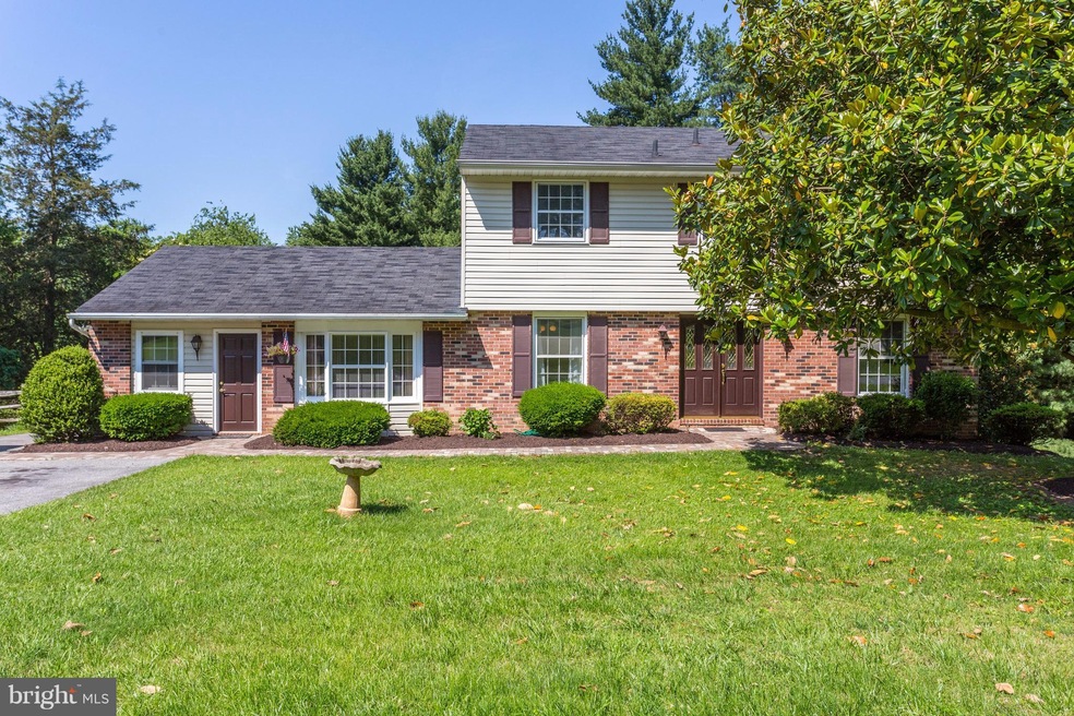 7000 Beachmont Dr, Sykesville, MD 21784 - photo 1