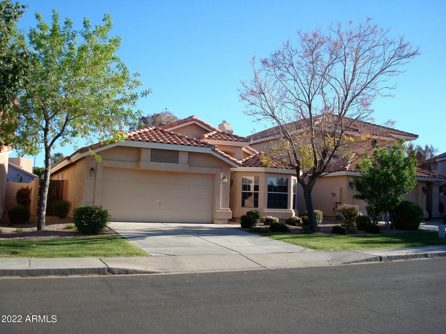 6646 Saddleback Front