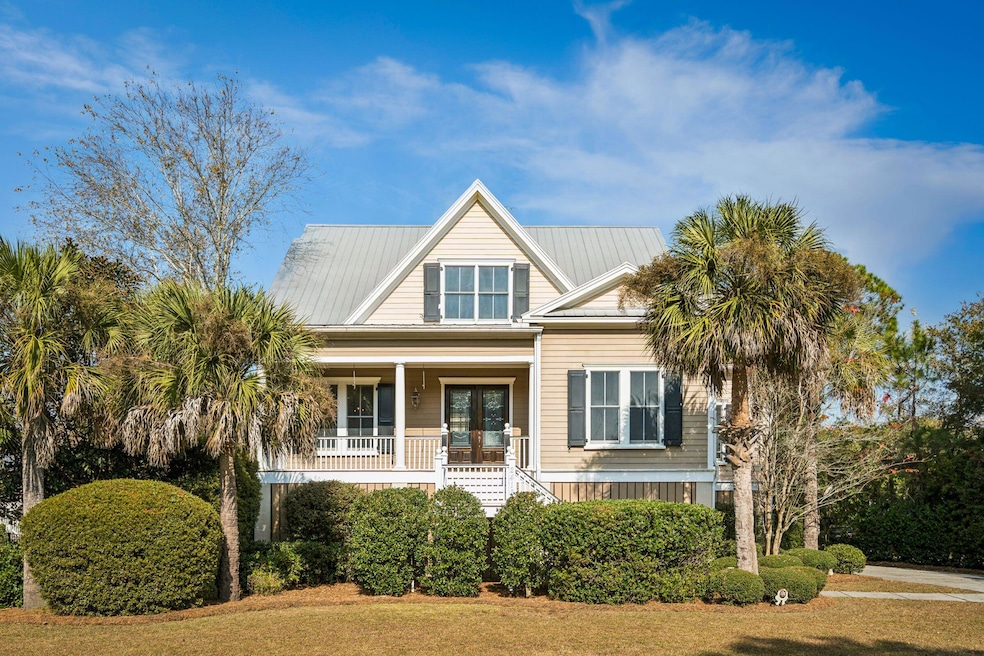 2413 Majestic Roses Ct, Mount Pleasant, SC 29464 - photo 1