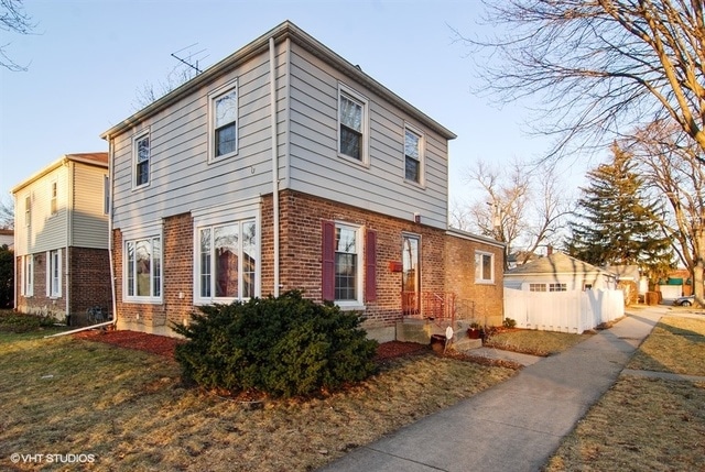 825 Bristol Ave, Westchester, IL 60154 - photo 1