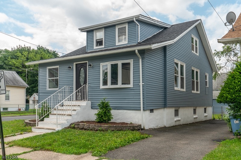 542 Paul St, Hillside, NJ 07205 - photo 1