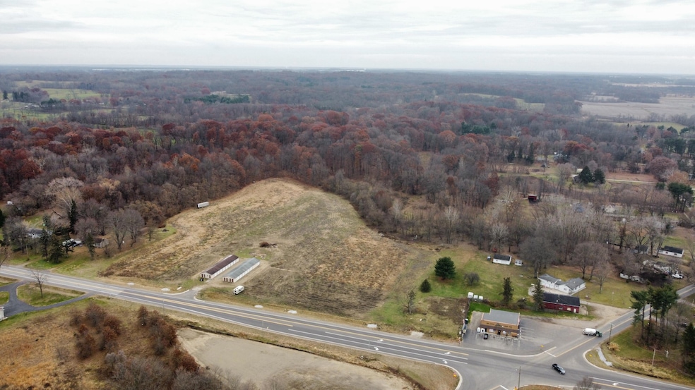 4630 W US Highway 12, Buchanan, MI 49107 - photo 1