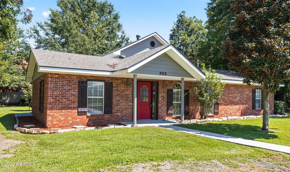 302 Louisa Street Broussard-1
