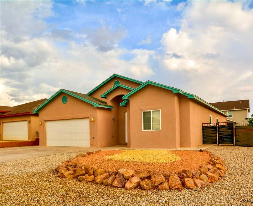 214 Ascot Parade, Alamogordo, NM 88310 - photo 1