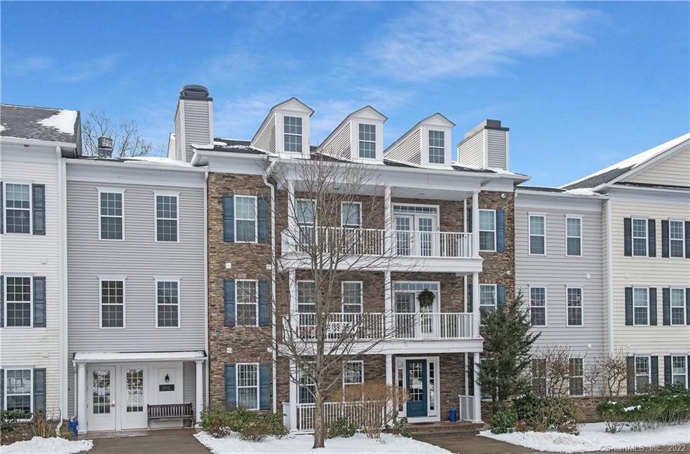 1 Rivington Way unit 306, Danbury, CT 06810 - photo 1