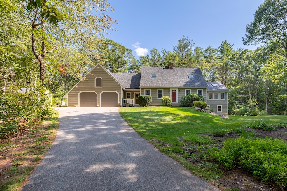 16 Roe Fields Dr, South Berwick, ME 03908 - photo 1