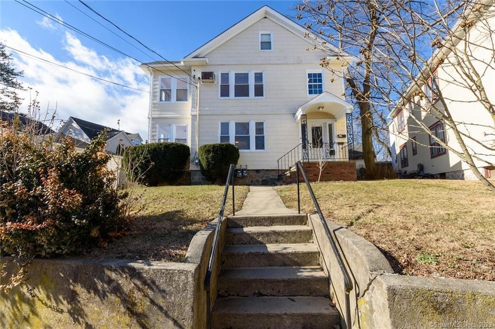 Sold $965,000 • Co-Listing Agent