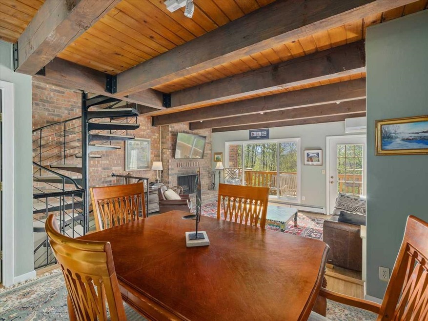 145 Fox Hill Rd unit 30, Stowe, VT 05672 - photo 1