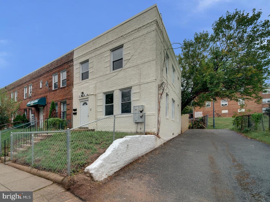 1946 I St NE, Washington, DC 20002 - photo 1