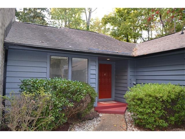Enjoy every minute of 13504 Heathbrook Drive! The 