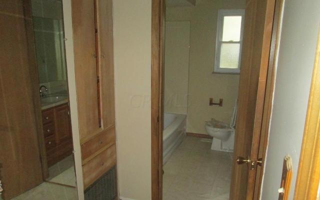 bathroom (640x401)