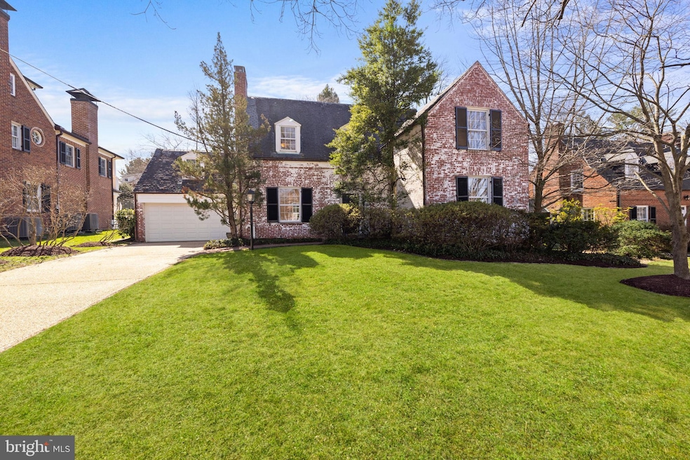 3706 Leland St, Chevy Chase, MD 20815 - photo 1