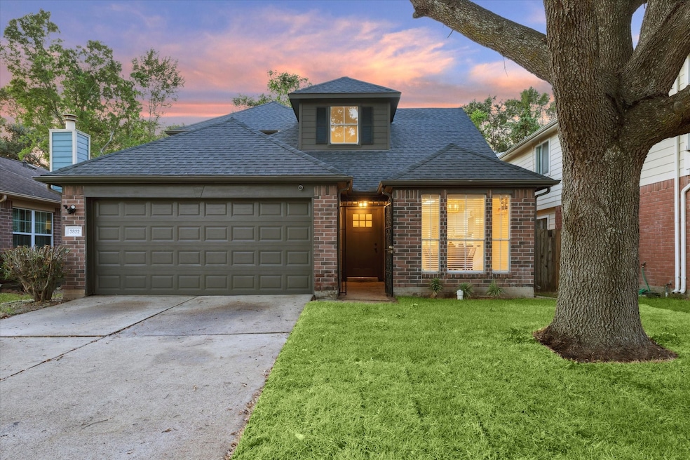 3822 Villa Glen Dr, Houston, TX 77088 - photo 1