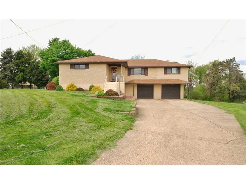 Exterior Front. Nice curb appeal...Great location,