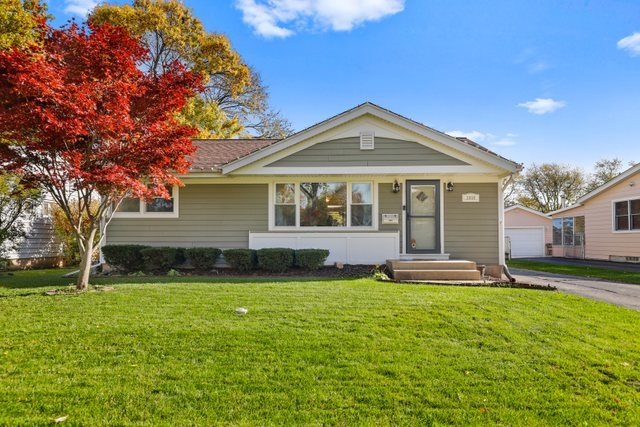 3908 Eagle Ln, Rolling Meadows, IL 60008 - photo 1