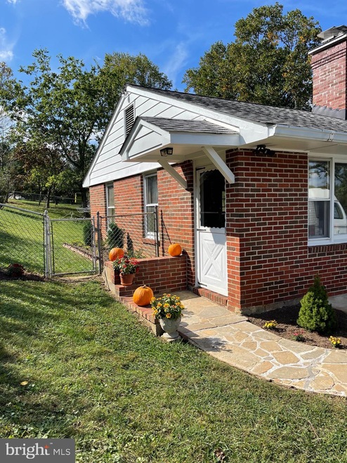 4786 Beechwood Rd, Ellicott City, MD 21043 - photo 1