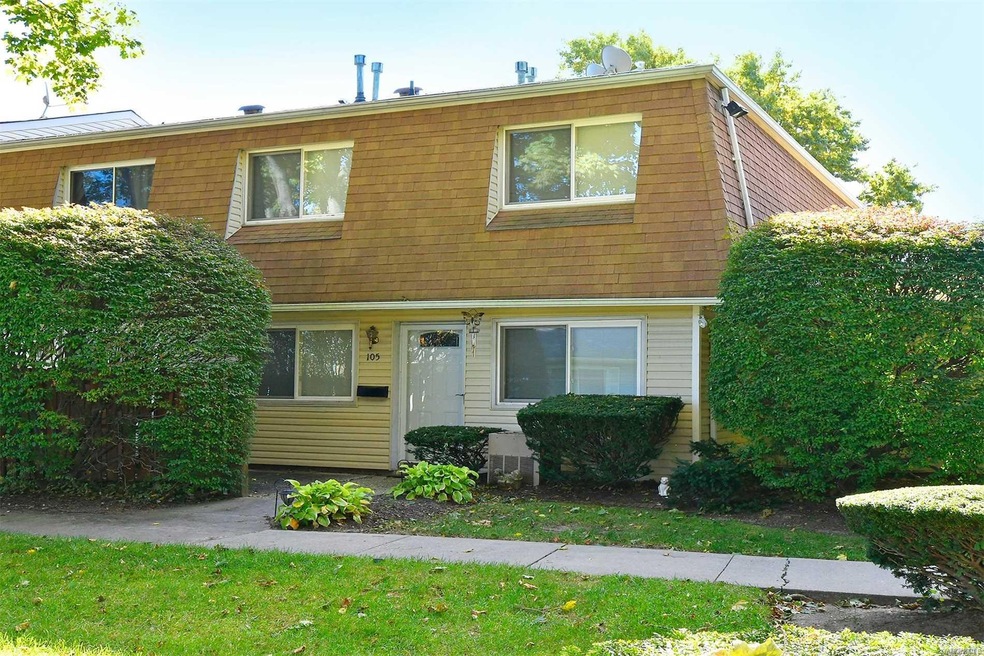 105 Storm Dr, Holtsville, NY 11742 - photo 1