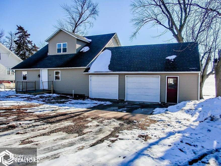 107 W Weissenburger St, Laurel, IA 50141 - photo 1