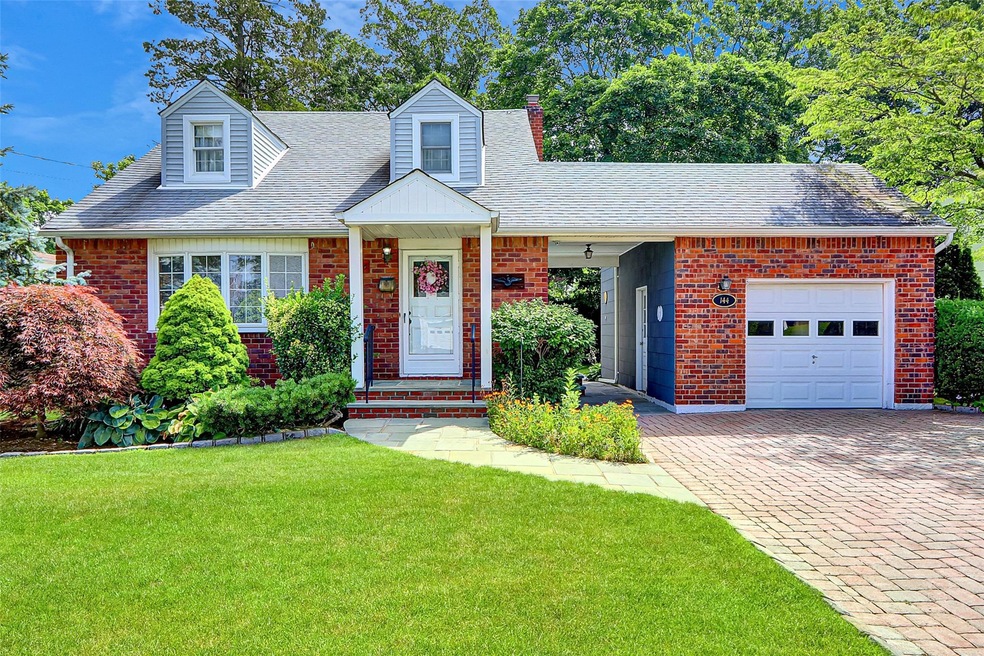 Sold $775,000 • Co-Listing Agent