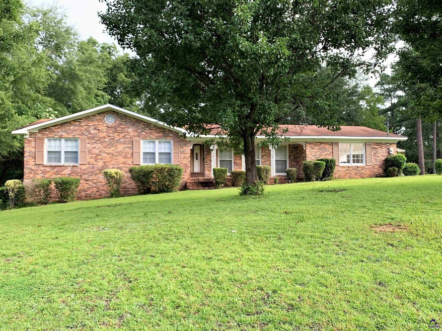 3815 Partridge Dr, Macon, GA 31204 - photo 1