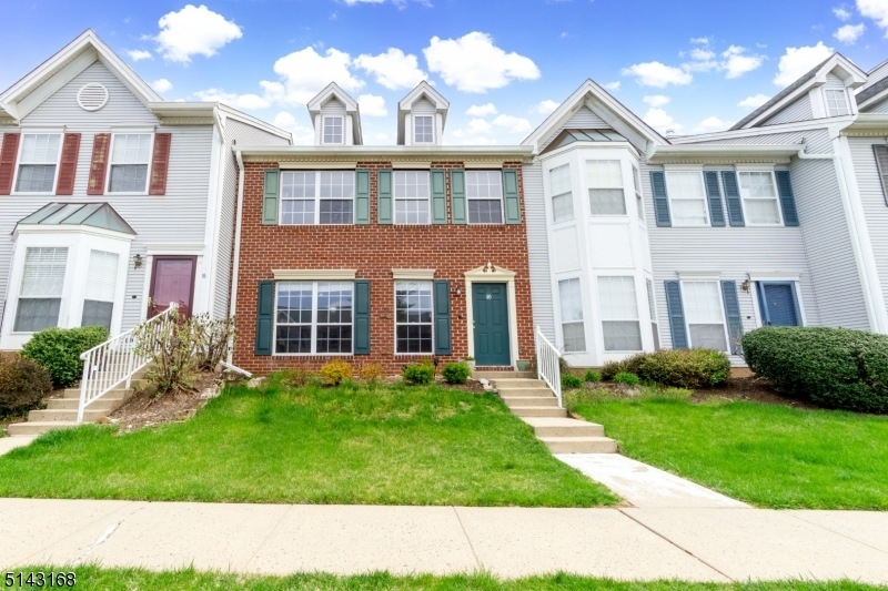 40 De Leone Cir, Franklin Park, NJ 08823 - photo 1