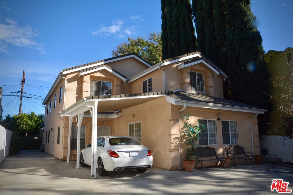 548 N Windsor Blvd, Los Angeles, CA 90004 - photo 1