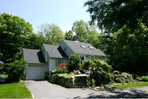 123 Bedford Rd, Lincoln, MA 01773 - photo 1