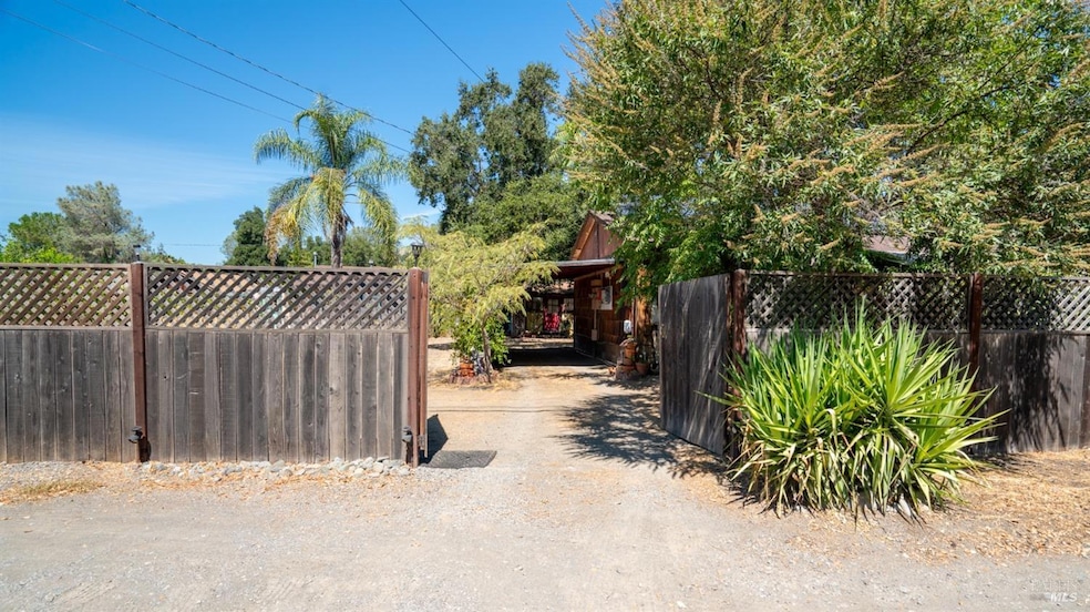 Entry Gate to property off Else Way.  Drive in or 