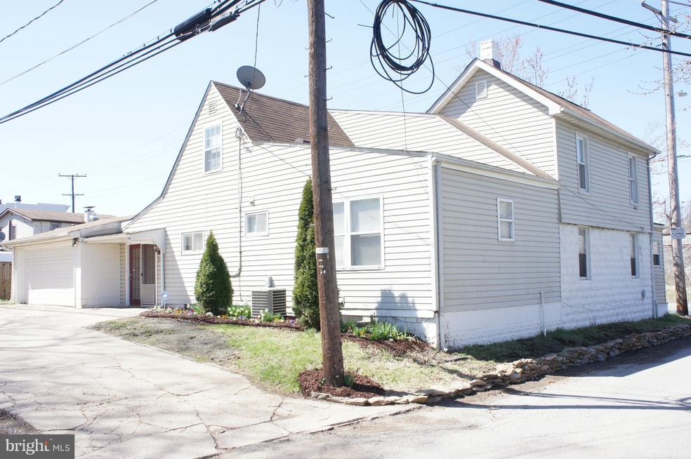 2401 Hammonds Ferry Rd, Halethorpe, MD 21227 - photo 1