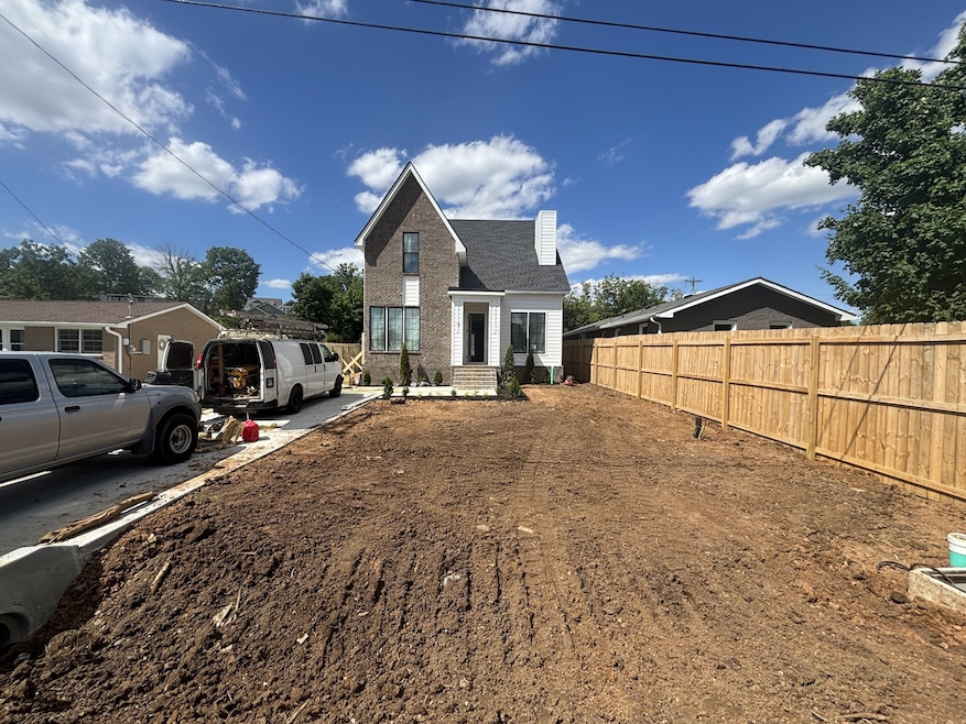 Pending $799,900
