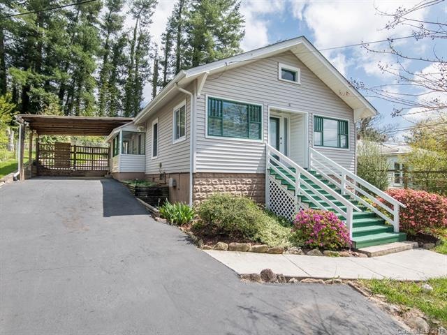 Adorable Bungalow!