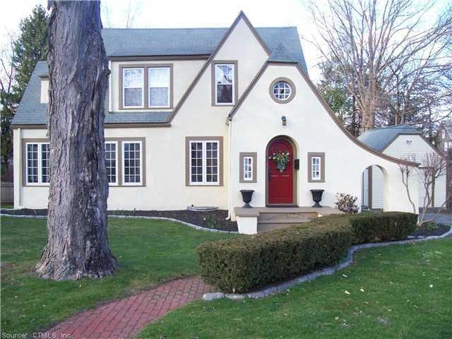 47 Central Ave, Oakville, CT 06779 - photo 1
