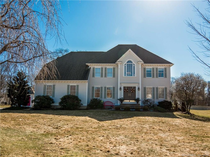 Welcome home to 252 Imperial Drive!