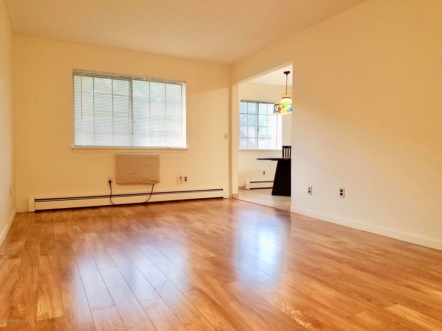 160 Devon Loop unit 1, Staten Island, NY 10314 - photo 1