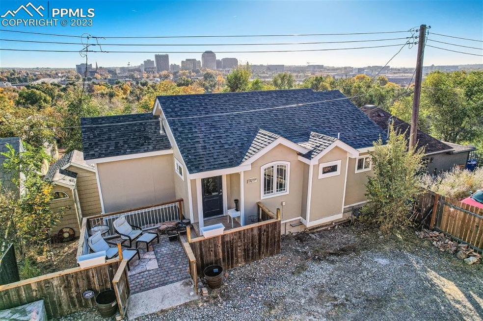 Adorable stucco home tucked away in private area
