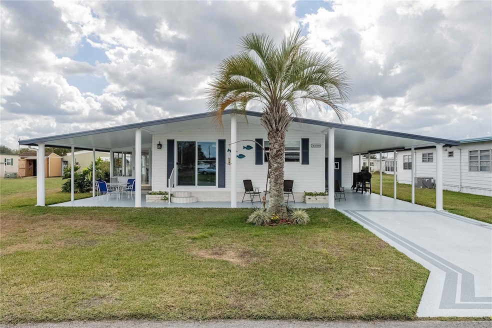 36806 Niles Dr, Zephyrhills, FL 33542 - photo 1