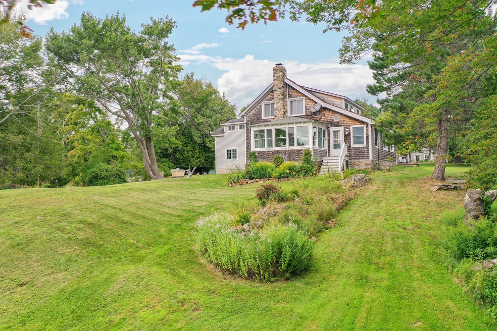 1661 Harpswell Islands Rd, Harpswell, ME 04079 - photo 1