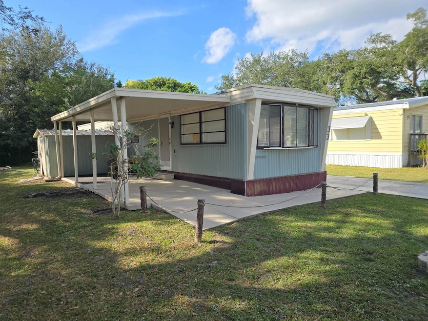 555 4th St unit 33, Vero Beach, FL 32962 - photo 1