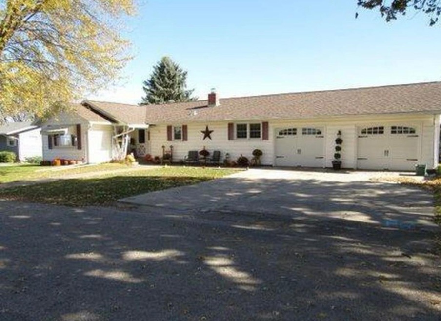 304 N 3rd St, Canton, MN 55922 - photo 1