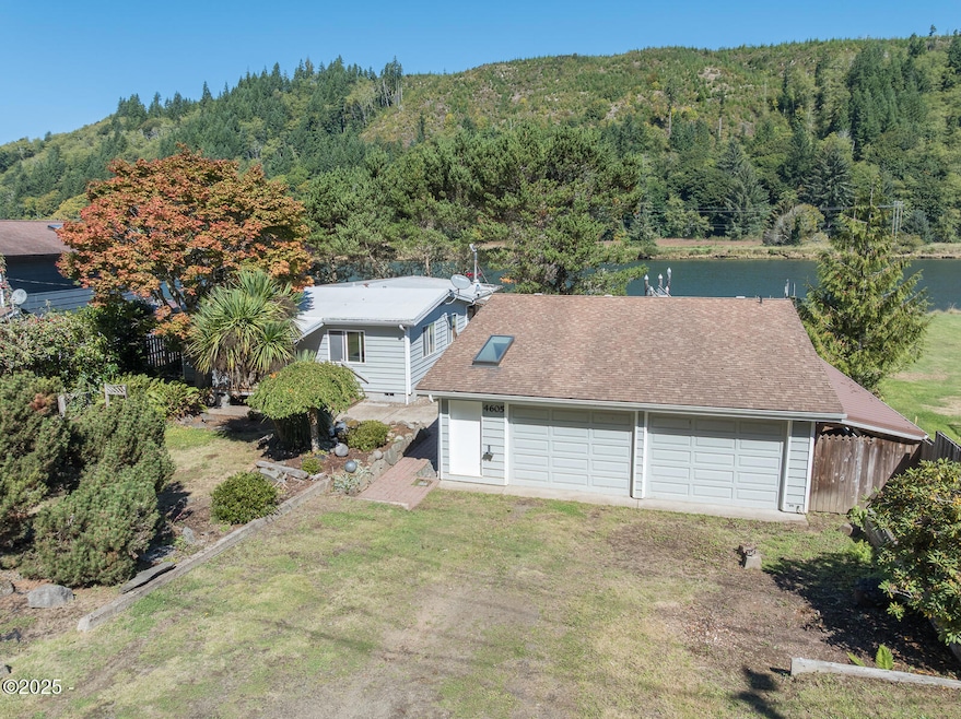 4605 E Alsea Hwy, Waldport