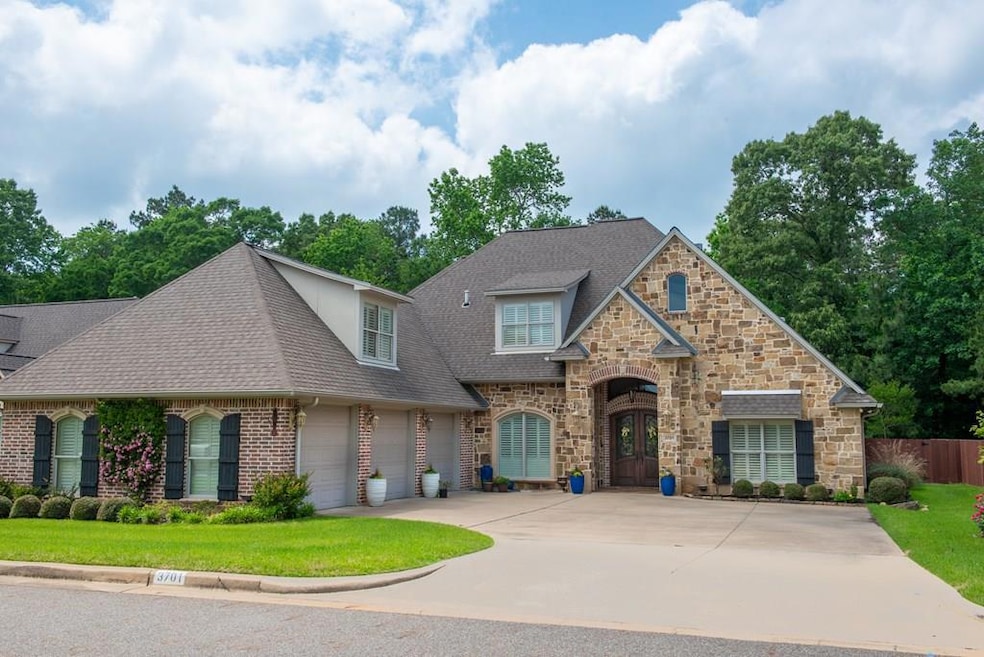 For Sale $610,000