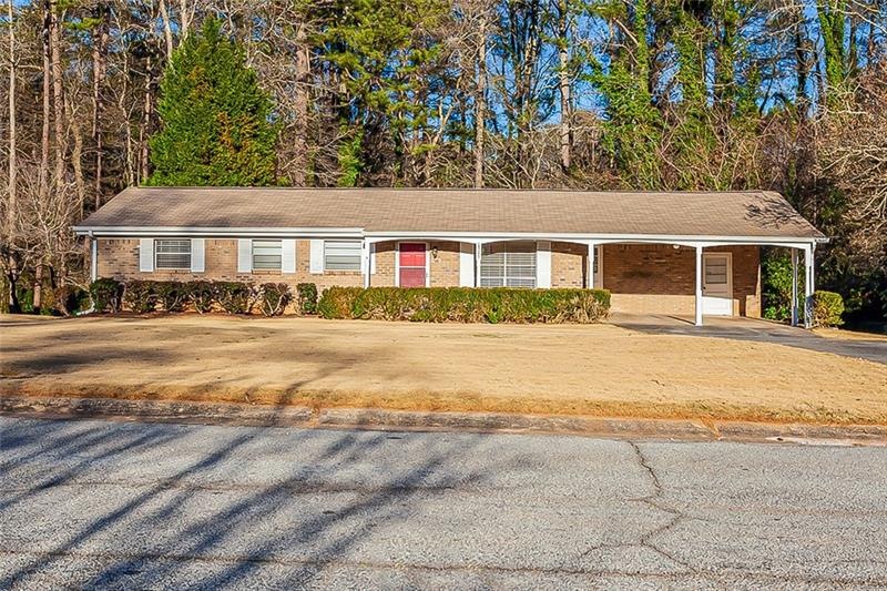 1545 Drayton Woods Dr, Tucker, GA 30084 - photo 1