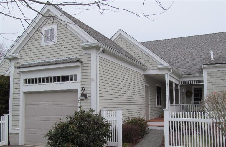 11 Hollyhock Knoll Ct unit 11, Buzzards Bay, MA 02532 - photo 1