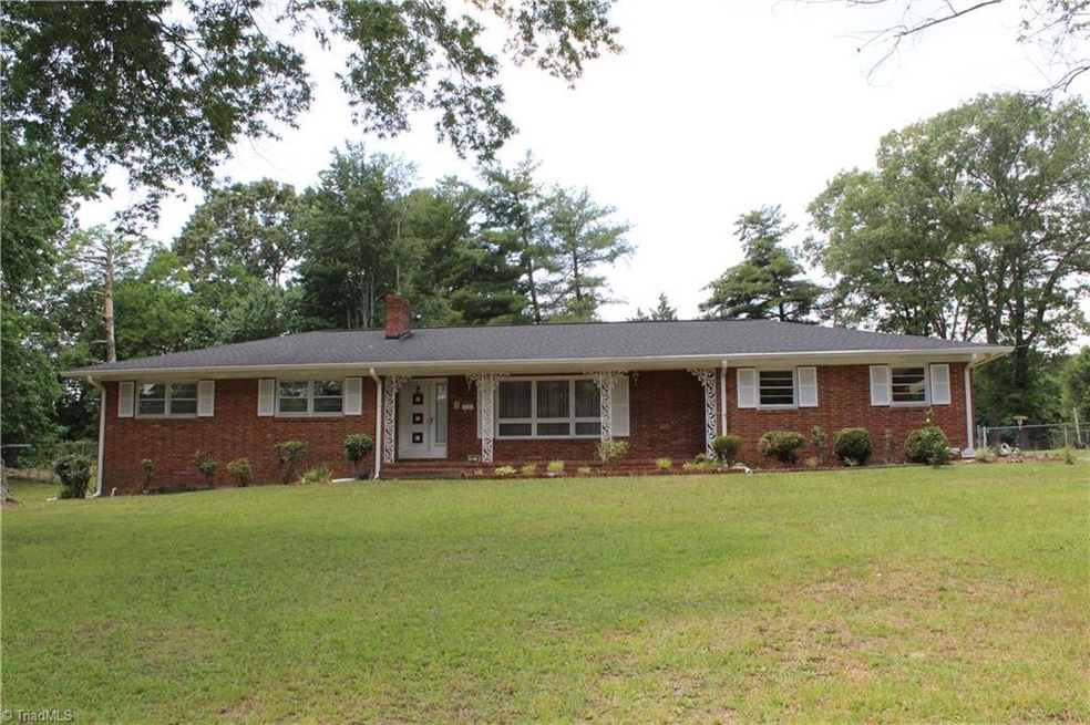 123 N Hall St, High Point, NC 27263 - photo 1