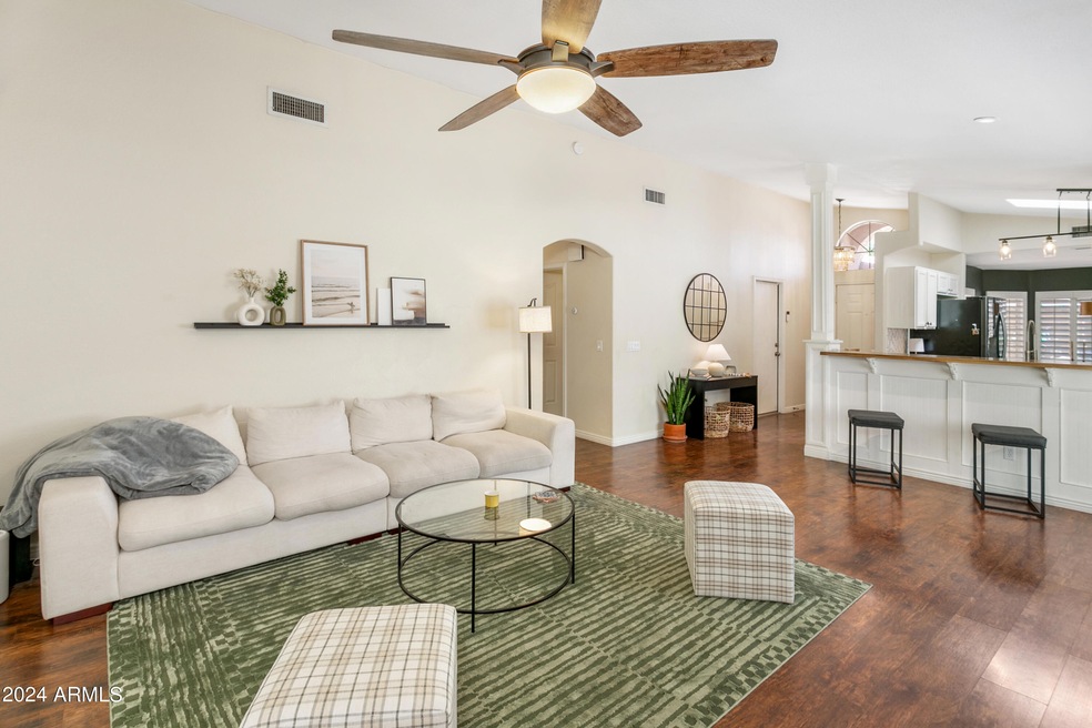 4852 E Holmes Ave, Mesa, AZ 85206 - photo 1